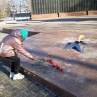 Церемония возложения цветов