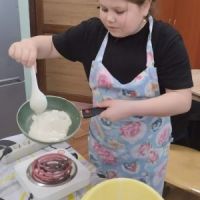 Масленицу встречаем, блинами угощаем