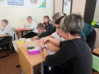 Открытое занятие во 2б классе по ручному труду