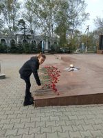 Возложение цветов к мемориалу “Вечный огонь”