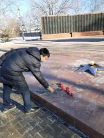 Церемония возложения цветов
