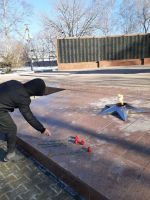 Церемония возложения цветов