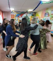 Чудеса у новогодней елки