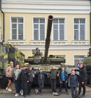 Знакомство с военной техникой