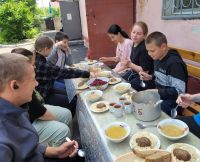 Дети сыты - повара довольны