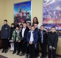 Поход в кино! Да еще классом!