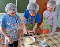 Юные кондитеры