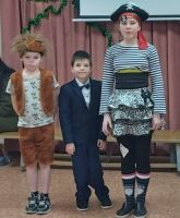 К нам стучится Новый год